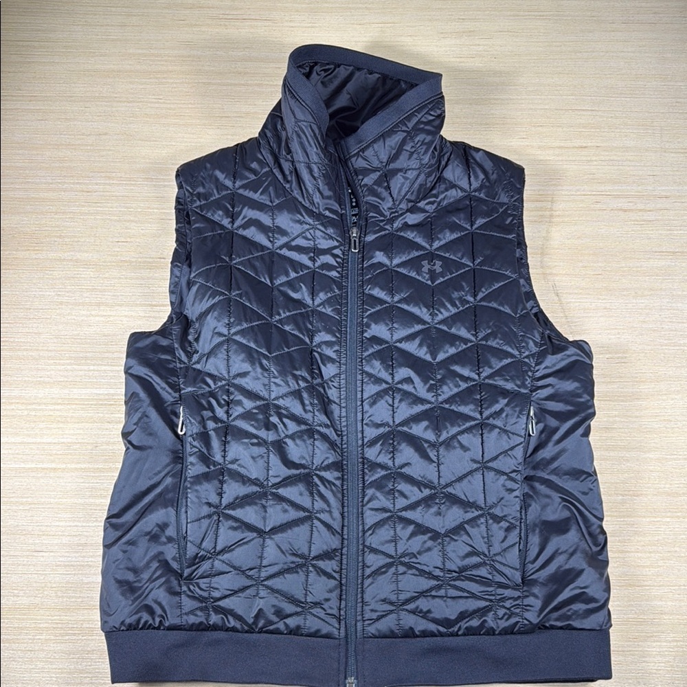 Under Armour Quilted Vest with High Collar Women’s Large‎ Black